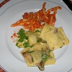 Two pastas at banquet1.jpg